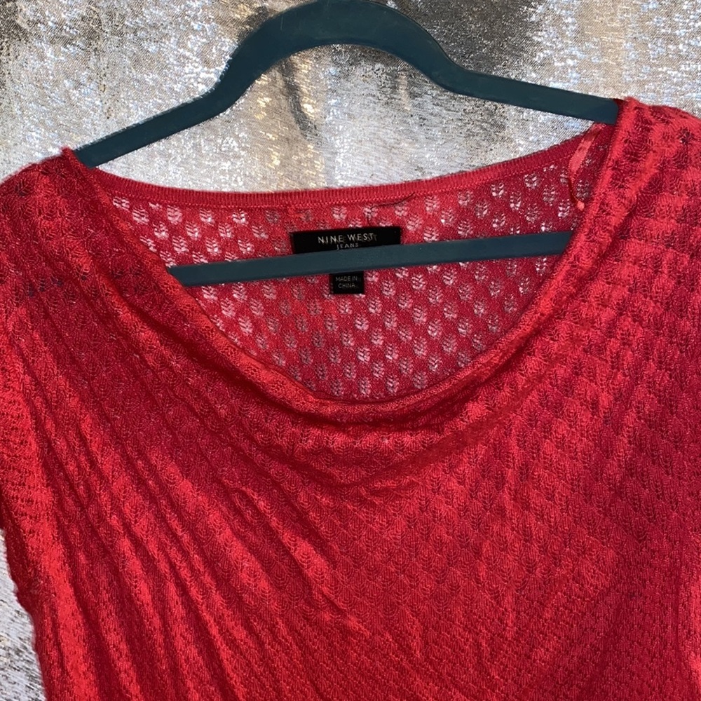Business casual top, lightly worn - Picture 2 of 3